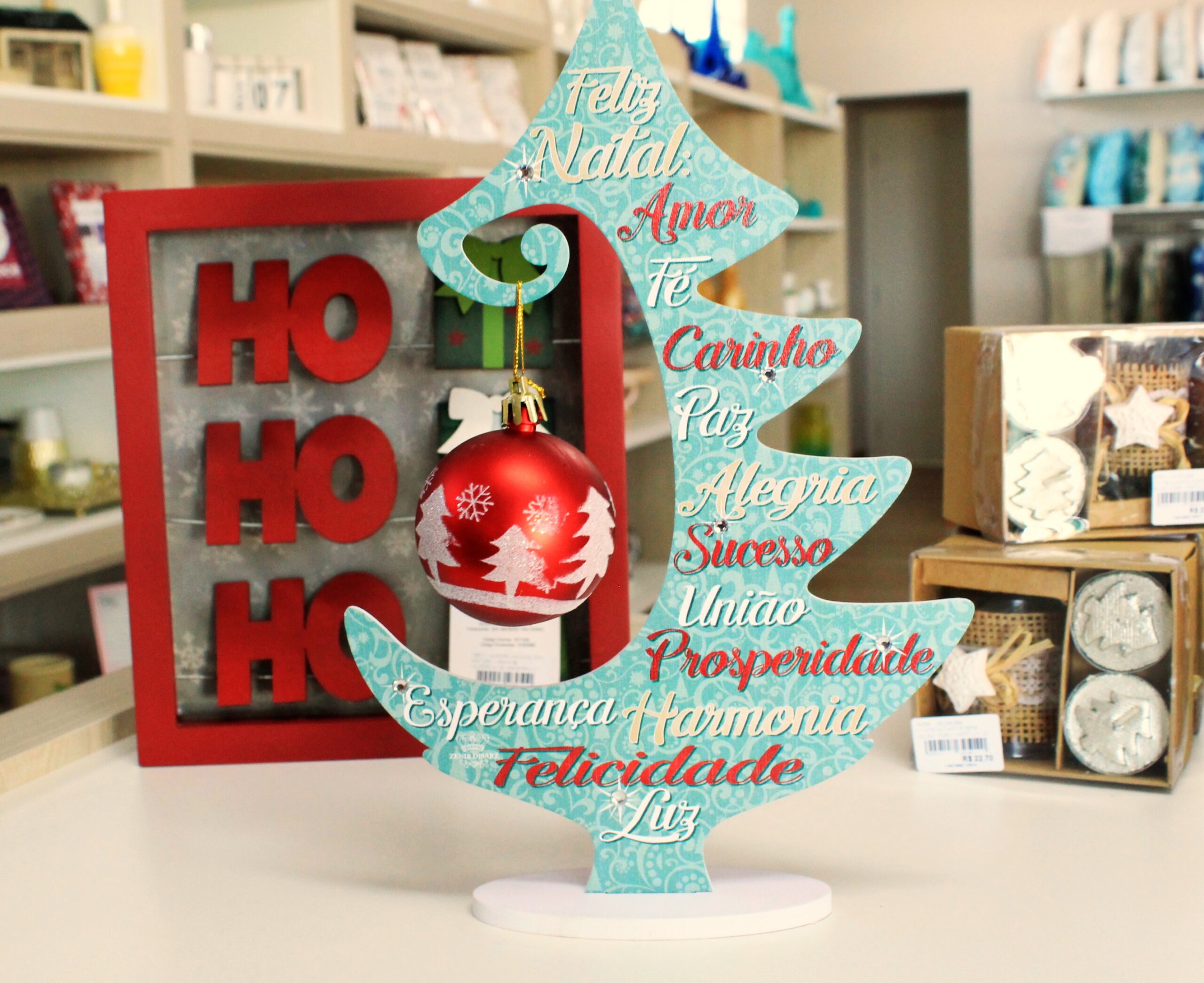 Bolinha enfeite de Natal Ho ho ho em MDF