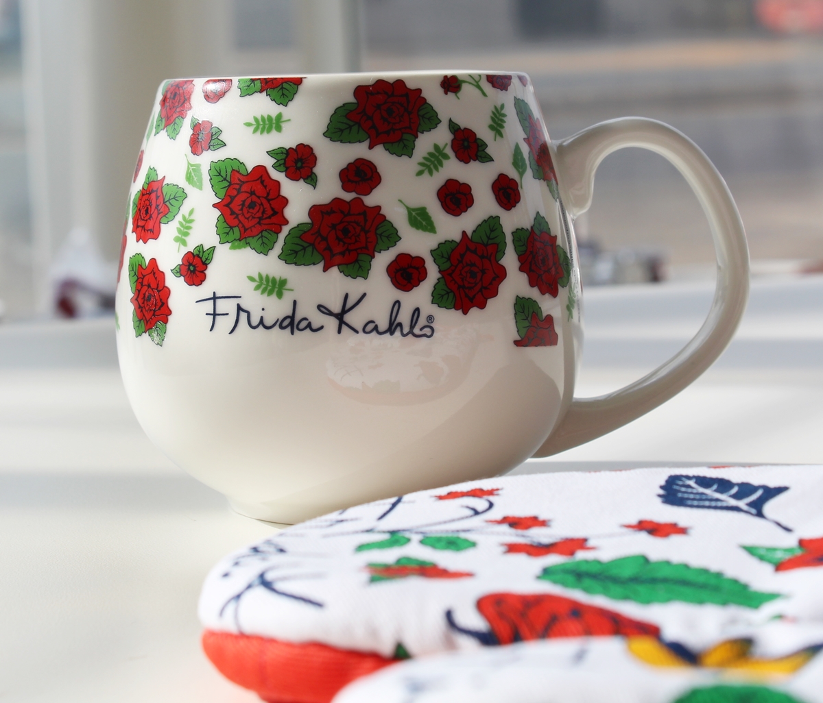 caneca gordinha frida kahlo